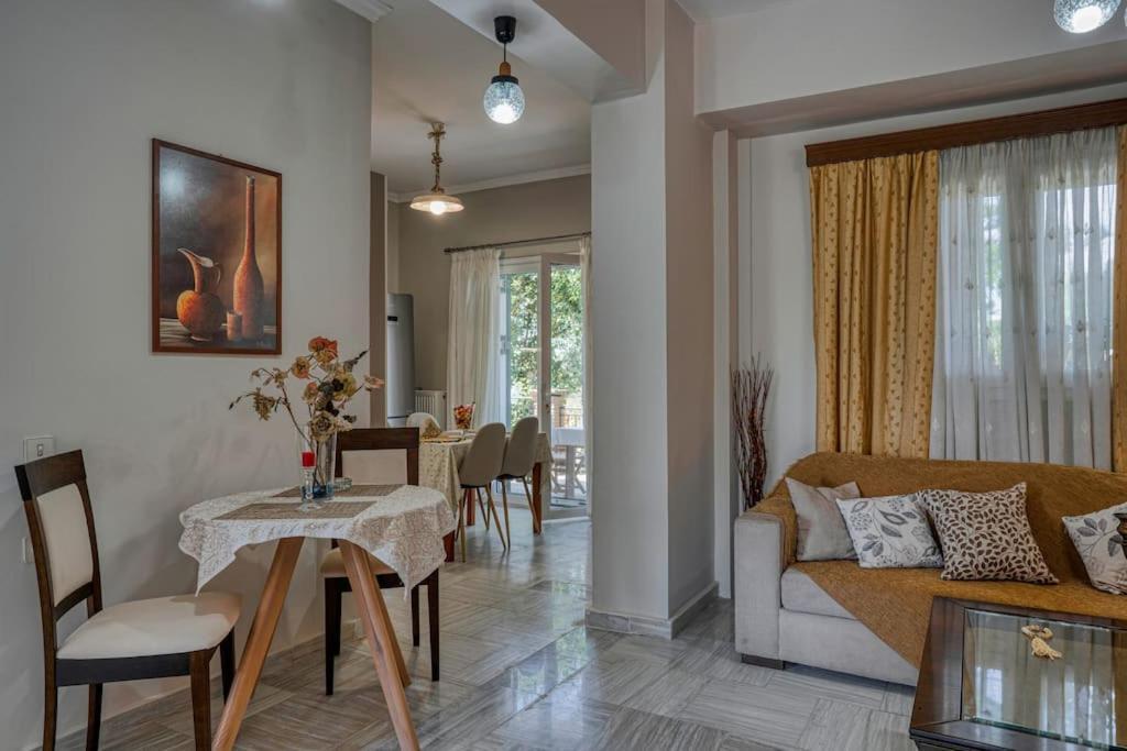 Villa La Casa De Cambo Gaitani Esterno foto