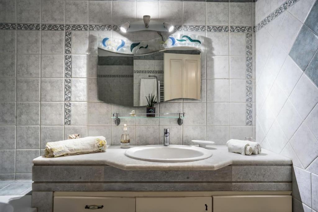 Villa La Casa De Cambo Gaitani Esterno foto